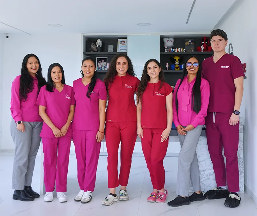 Equipo de especialistas de Maxilarface en Ambato